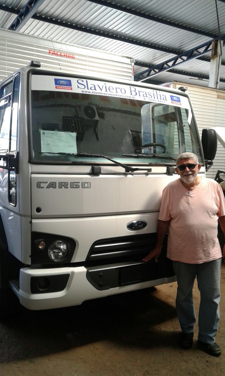 Proprietário e caminhão